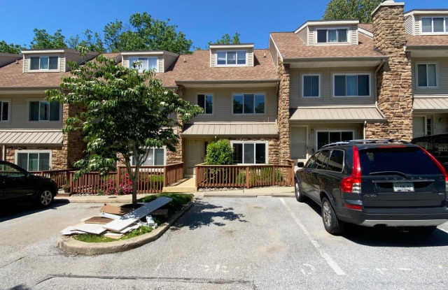 326 BRIGADE COURT - 326 Brigade Court, Chesterbrook, PA 19087