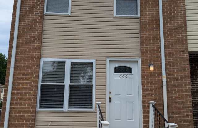 Holly Circle Townhouses Gallery 3
