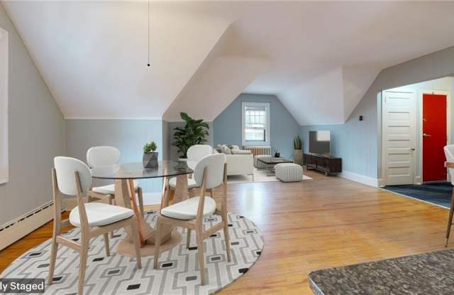 1721 W Lake Street - 1721 Lake Street West, Minneapolis, MN 55408