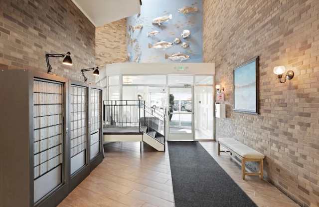 Minnetonka Edgewater Gallery 4