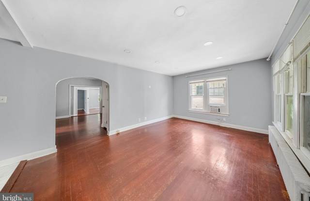 7126 CARROLL Avenue Gallery 3