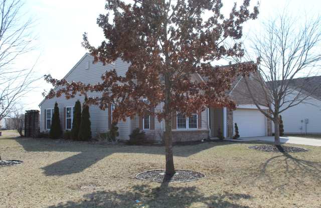 Cute 3BR Ranch in Avon! Gallery 3