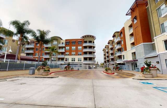 12688 Chapman Ave #3406 Stunning 2 Story Condo at Chapman Commons! - 12688 Chapman Avenue, Garden Grove, CA 92840