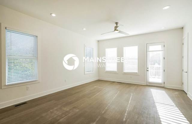 922 Crescent Hill Road Gallery 2