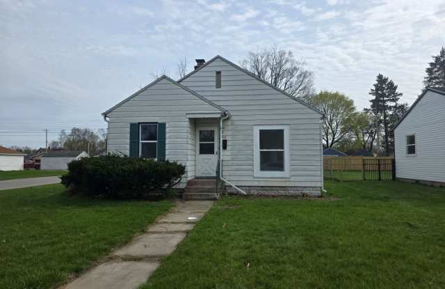 Updated 2-Bedroom, 1-Bathroom Home with Garage – $1,350/Month | Accepting Section 8 photos photos