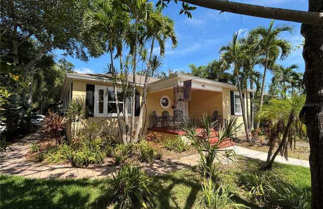 495 24TH Avenue N Gallery 2
