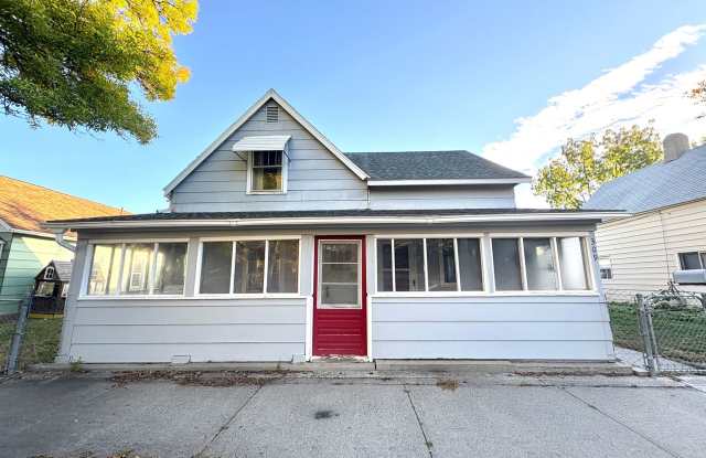 309 S 33rd St photos photos