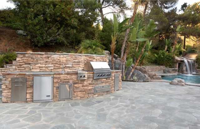 1 Pinto Road Gallery 3