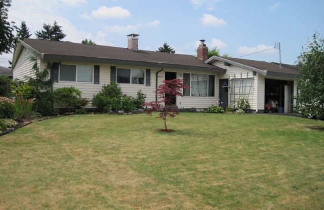 12604 NE Stanton St - 12604 NE Stanton St, Portland, OR 97230