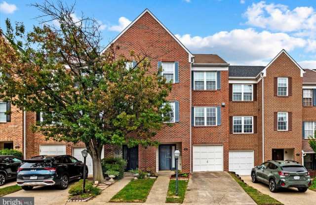 2112 HUTCHISON GROVE Court Gallery 1