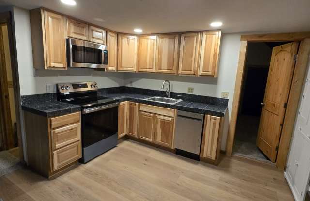 320 Blue River Road photos photos