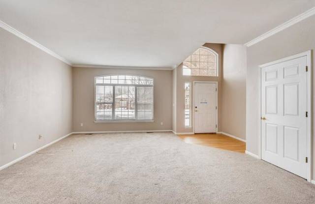 17252 East Twinberry Street Gallery 4