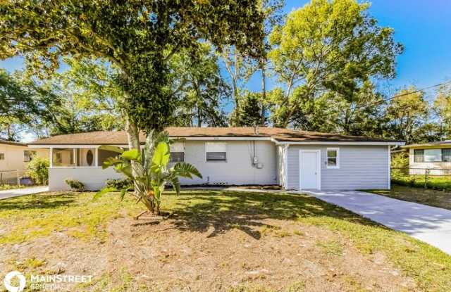 7070 Perke Drive - 7070 Perke Drive, Jacksonville, FL 32210