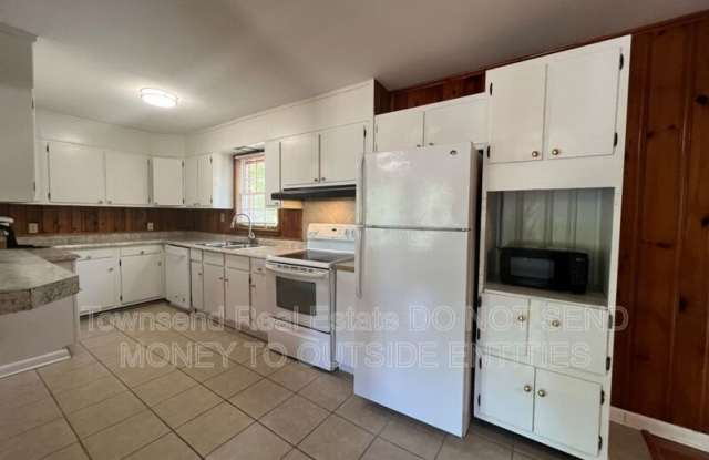 1812 Conover Dr Gallery 4