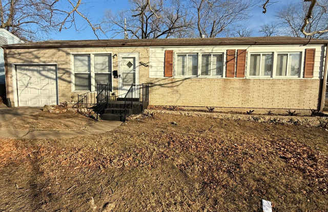 9800 Gloucester Dr photos photos