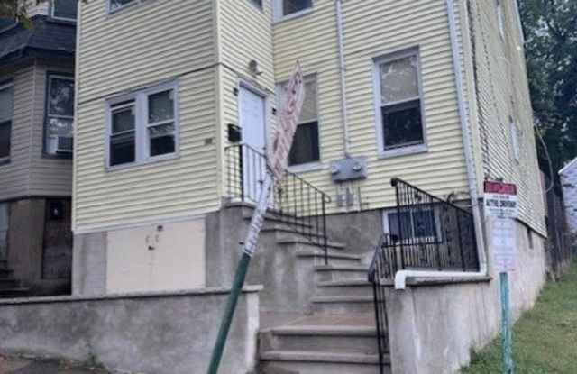145 N 2Nd St photos photos