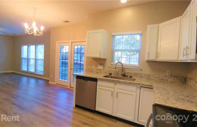 6208 Harburn Forest Drive Gallery 4