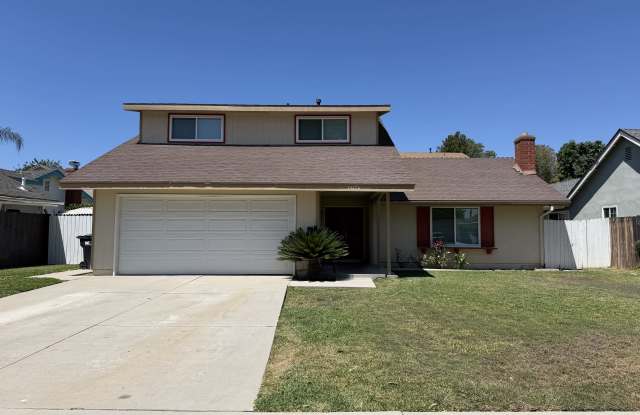 15176 Oakwood Lane (new) Gallery 1
