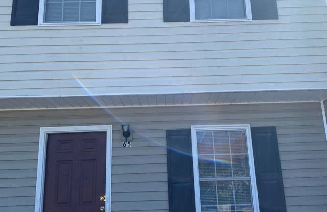 3 Bedroom 2.5 Half Bath Townhouse photos photos