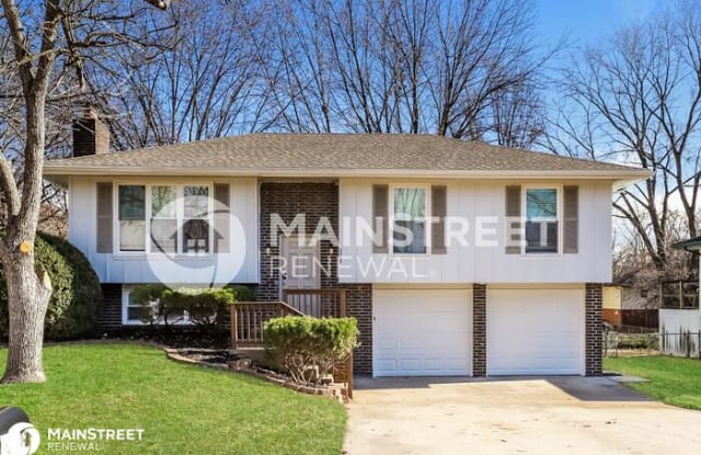 2505 Folsom Street - 2505 Folsom Street, Leavenworth, KS 66048