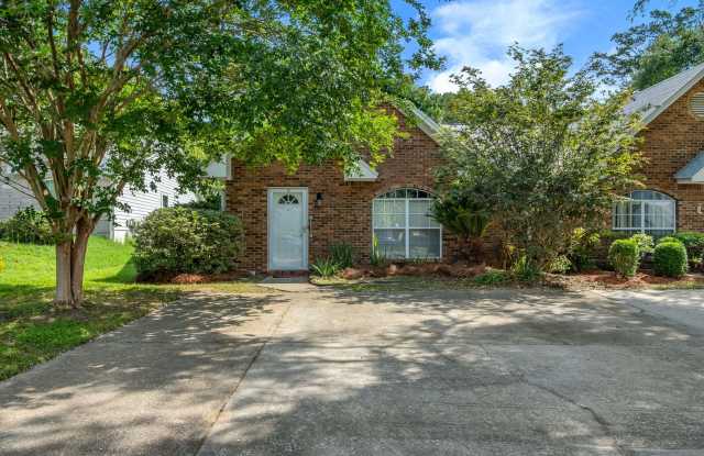 NE Tallahassee Townhome with Community Pool photos photos NE Tallahassee Townhome with Community Pool photos photos