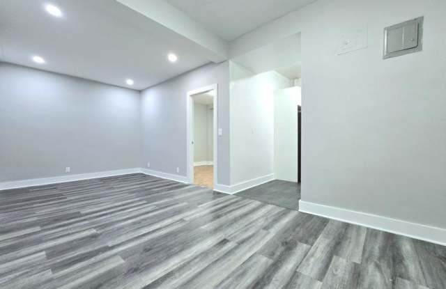 525-527 Riverdale Avenue photos photos