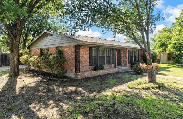 2349 Mount Carmel Drive Gallery 3