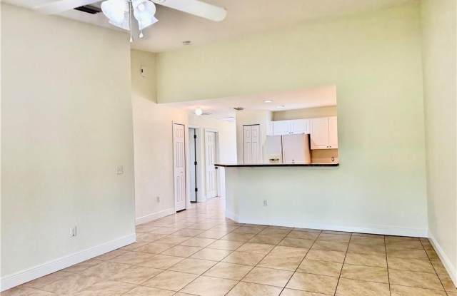 4708 21st St SW Gallery 4