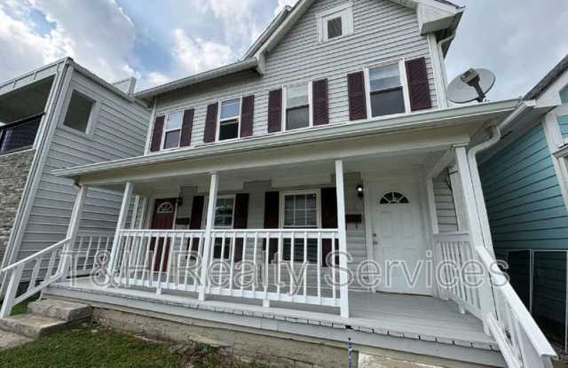 2116 Woodlawn Avenue photos photos