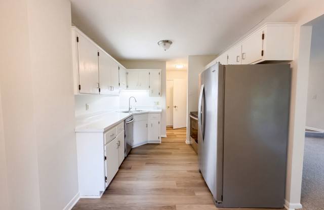 15392 Trillium Cir Gallery 2