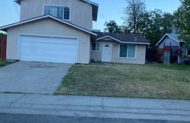 4 Bed/3 Bath w/Loft. HURRY won't Last Long!!! photos photos