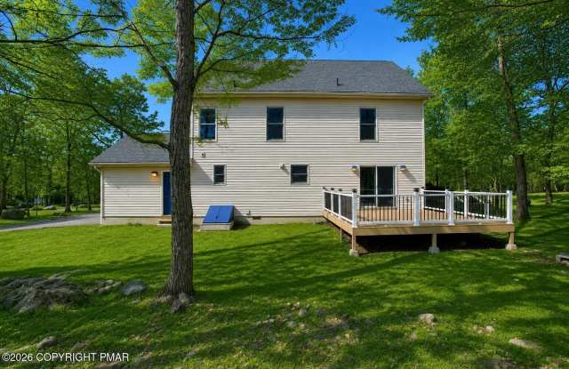 8202 Woodchuck Court Gallery 3
