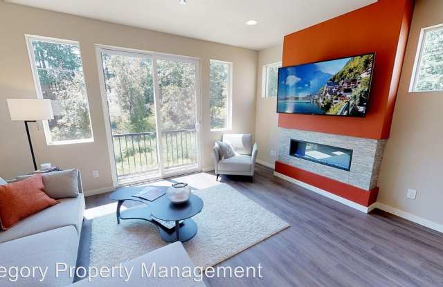 12925 3rd Ave SE #B6 Gallery 3