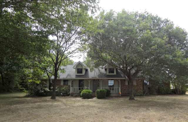 830 E Belt Line Rd. - 830 East Belt Line Road, Lancaster, TX 75146