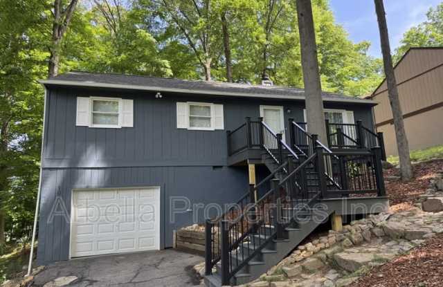 1029 Surmont Ct photos photos