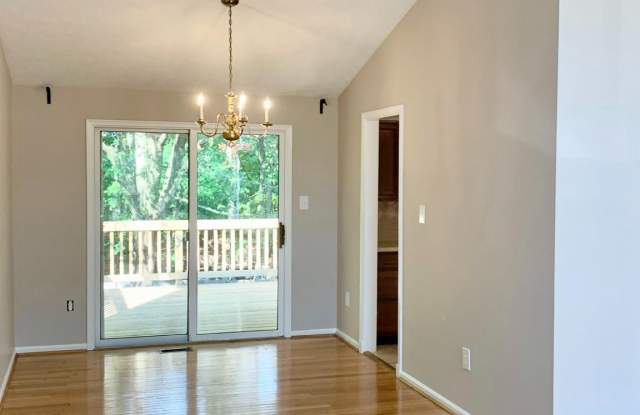 14905 FALCONWOOD DRIVE Gallery 2