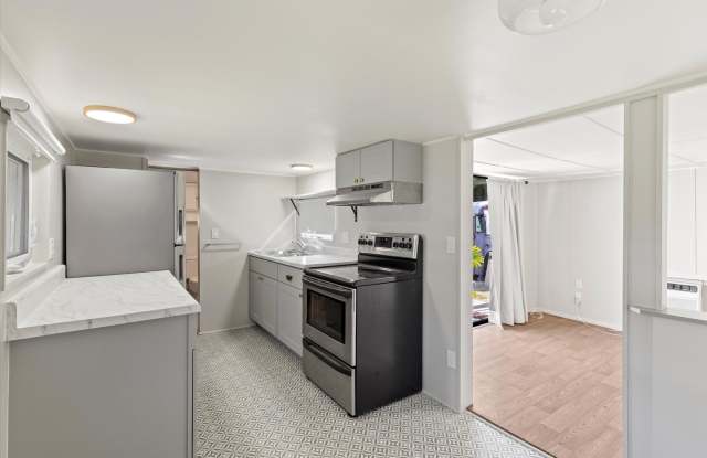Bright  Newly Renovated 1-Bedroom Rental photos photos
