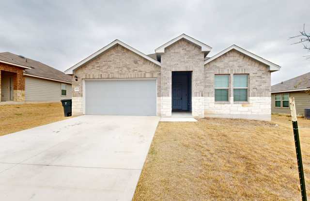 ALMOST NEW HOME BY FORT HOOD!!! photos photos