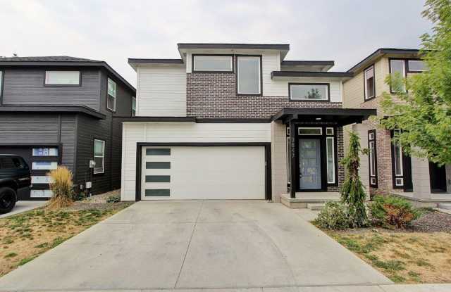 Immaculate Bench Home! photos photos