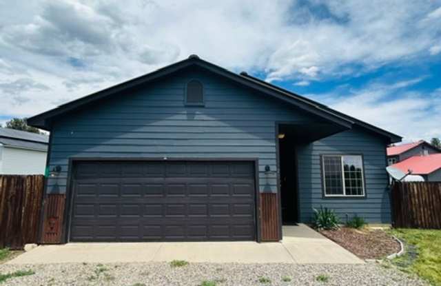 3 Bed / 2 Bath Mountain Home for Rent – Near National Forest & Lake Hatcher photos photos 3 Bed / 2 Bath Mountain Home for Rent – Near National Forest & Lake Hatcher photos photos