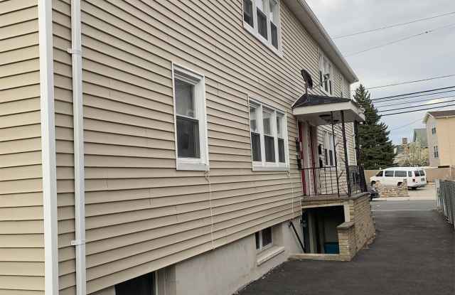 347 Washington Ave - 2L Gallery 4