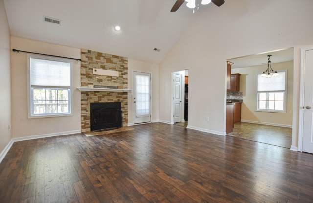 Pet Friendly Ranch with Bonus! Gallery 4