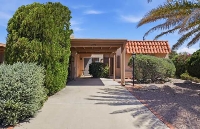 1310 S Desert Meadows Cir photos photos