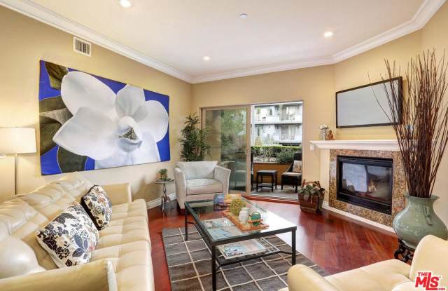 1135 South SHENANDOAH Street Gallery 4