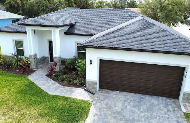 3522 CUNLIFFE ROAD photos photos