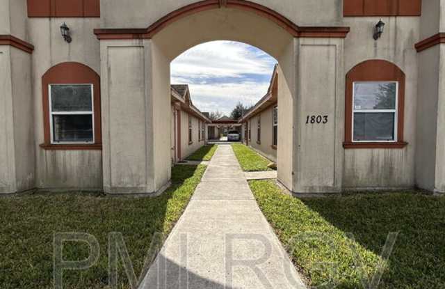 1803 W Douglas St photos photos 1803 W Douglas St photos photos