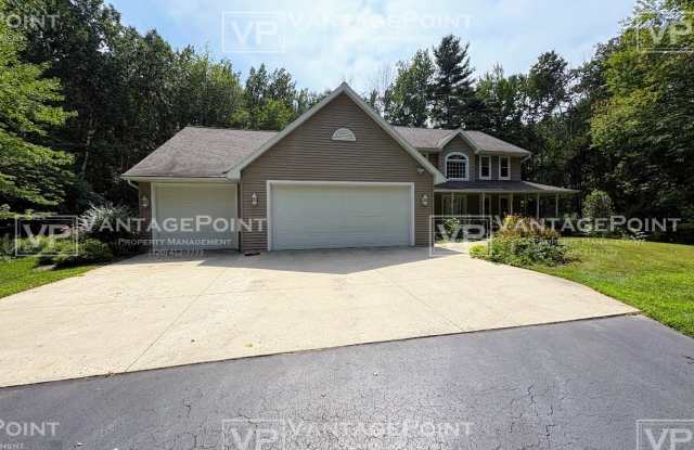 1891 Pinewood Trail Gallery 1