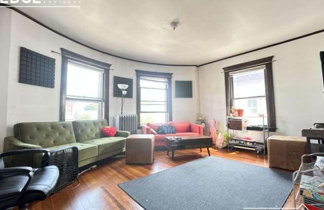 324 Faneuil St. photos photos