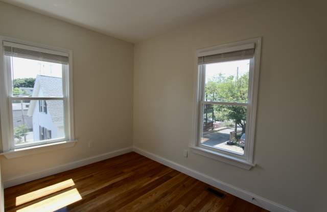 12 Greenwood Pl Gallery 4