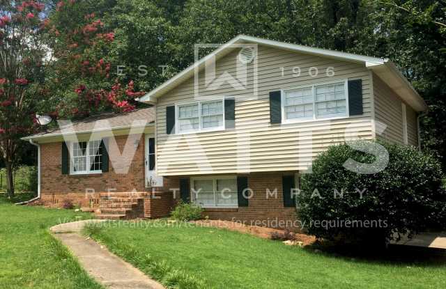 Great 4 Bedroom Split-Level Home in Heart of Hoover photos photos